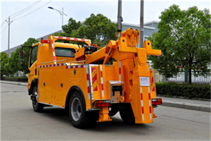 禄劝高速路拖车费